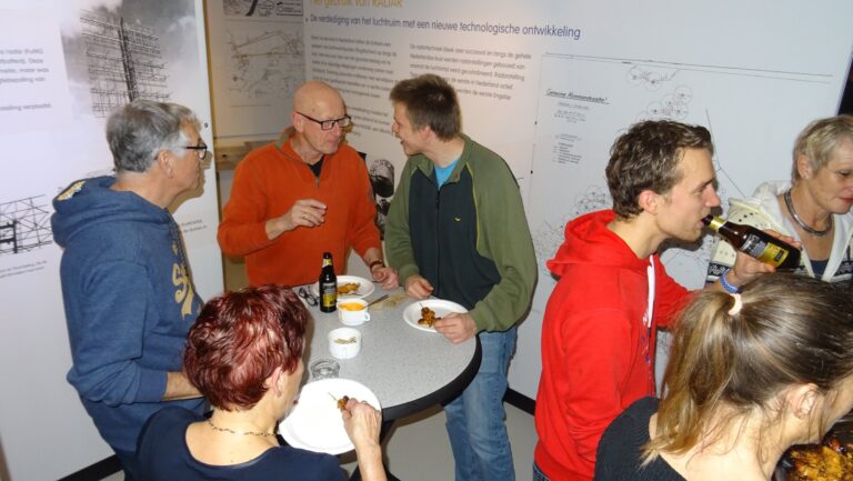 Nieuwjaarsborrel-02